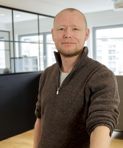 Kenneth Heslou
